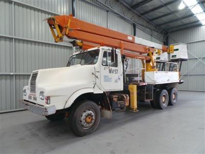 CUSTOM EWP TRUCK EWP