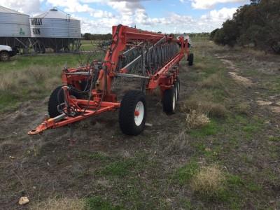 Massey Ferguson 65 2wd tractor