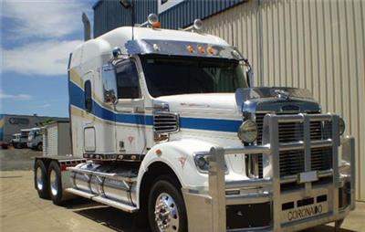 Freightliner Coronado Prime Mover