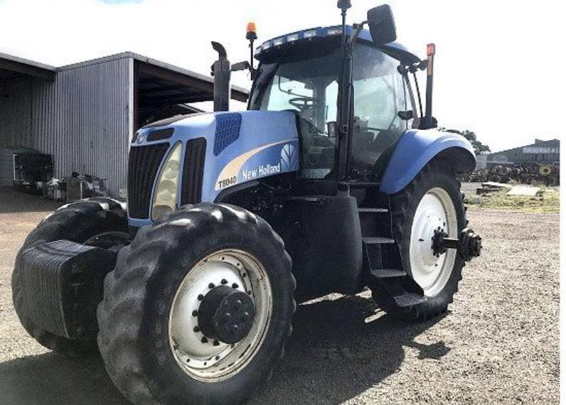 New Holland T8040 tractor