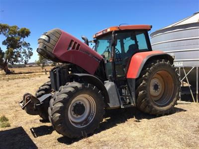 Case IH CVX1190 tractor