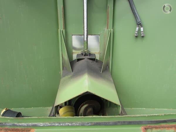 Photo 3. Fleigl grain auger