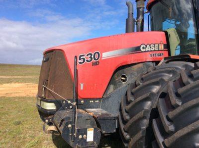 Photo 3. Case IH STX530 tractor