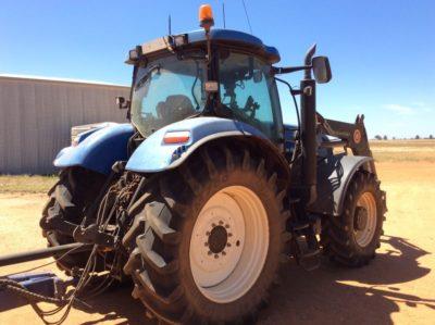 Photo 5. New Holland T7040 tractor