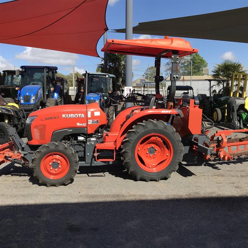 Kubota L3800 tractor, Tractors Kubota VIC Power Farming