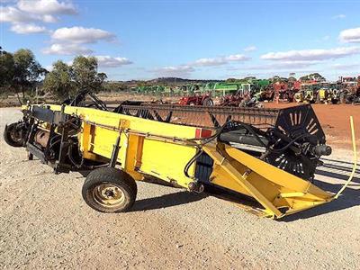 HoneyBee SP36 harvester front, Harvesters Honey Bee QLD | Power Farming