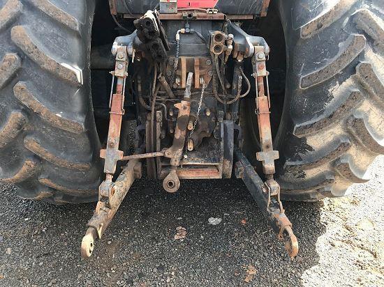 Photo 5. Case IH 8910 tractor