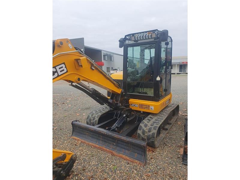 Photo 2. JCB 55Z-1 excavator
