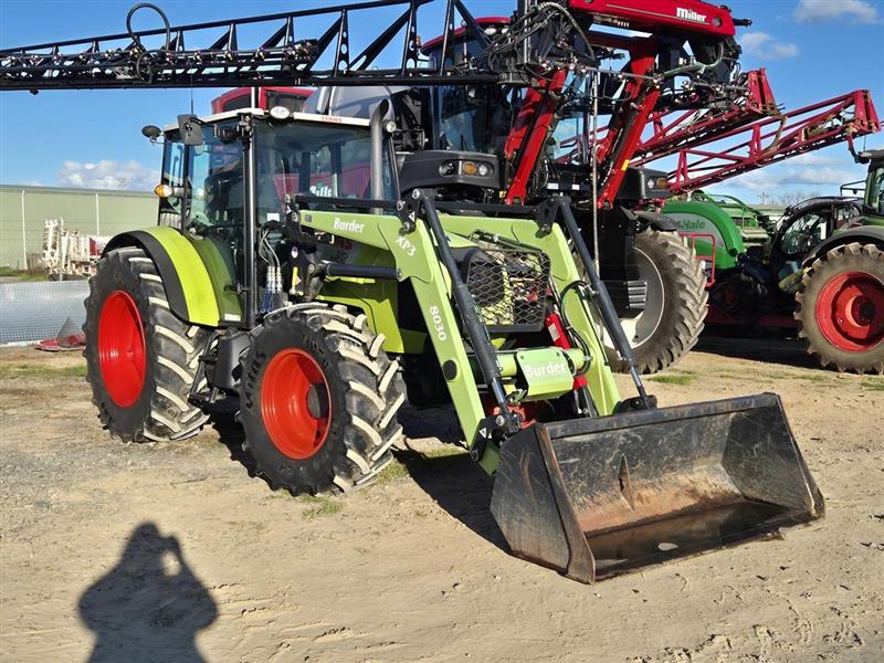 CLAAS AXOS 320 Tractor