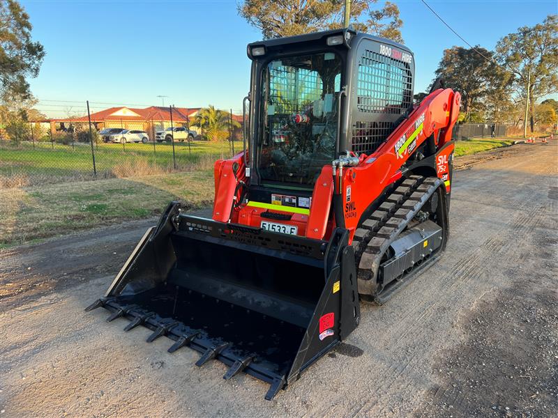 Photo 3. Kubota SVL75-2 tracked skid steer loader