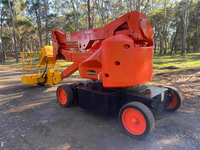 Photo 3. JLG N40E electric 12.2M boom scissor lift elevated work platform