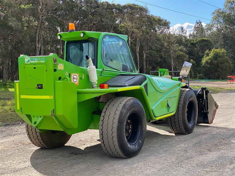Photo 2. Merlo P72.10 7.2T 9.4M telehandler