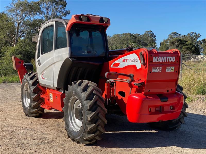 Photo 3. Manitou MT1840 4T 18M/13M telehandler