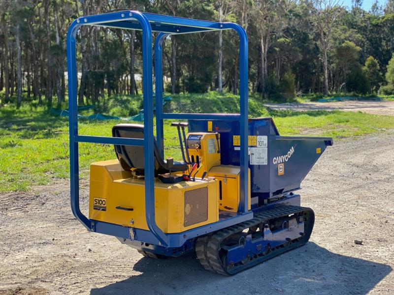Photo 2. Canycom S100 1T tracked diesel dumper dump truck
