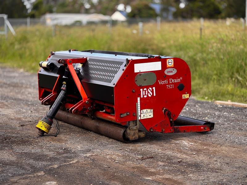 Photo 3. Verti Drain 7521 pto linkage tractor aerator
