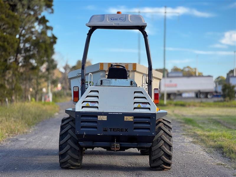 Photo 2. Terex TA6S 6T articulated all terrain carrier Dumper