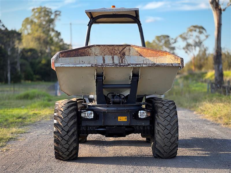 Photo 4. Terex TA6S 6T articulated all terrain carrier Dumper
