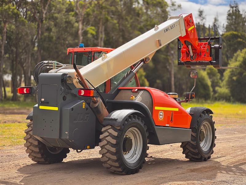 Photo 2. JLG 3509 3.5T 9M telehandler