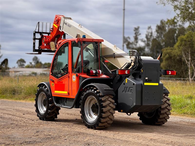 Photo 3. JLG 3509 3.5T 9M telehandler