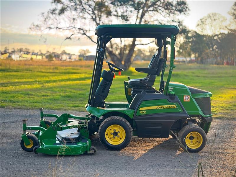 Photo 2. John Deere 1570 72 4wd out front ride on diesel lawn mower