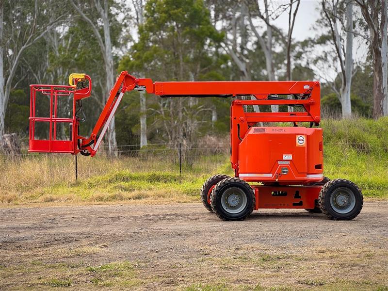 Photo 3. Genie Z34/22 IC 41ft boom in certification compliance scissor elevated work platform