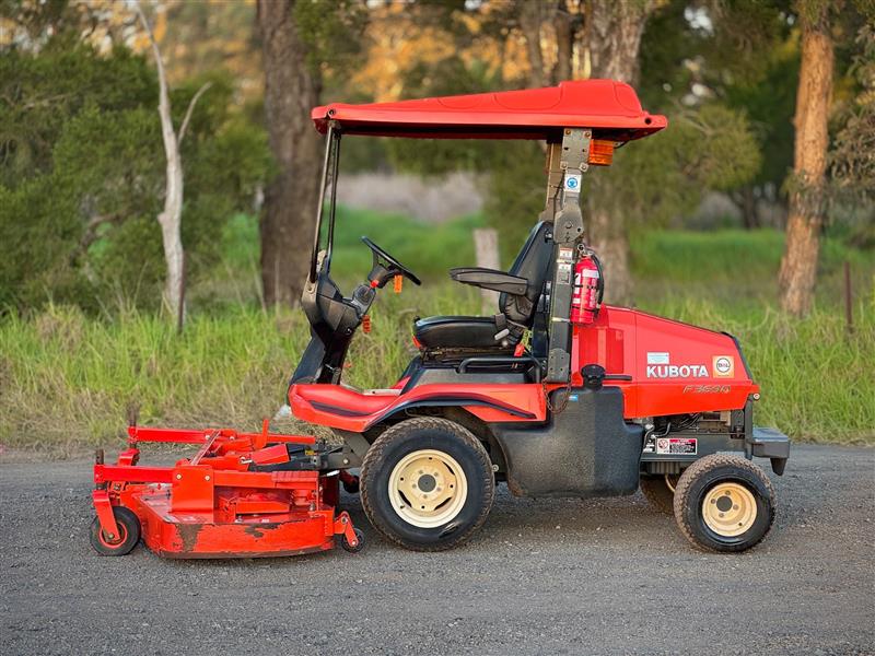 Photo 2. Kubota F3690 72inch diesel out front deck ride on lawn mower