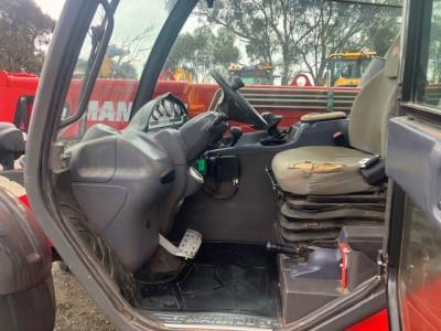 Photo 5. Manitou MLT-X735 T LSU telehandler