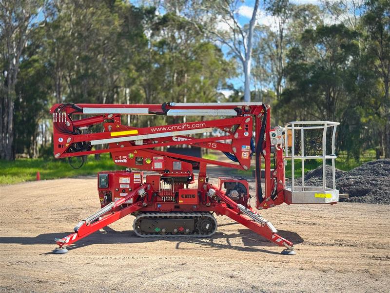 Photo 4. CMC S15 15M spider lift all terrain scissor lift work platform