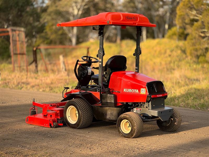 Photo 2. Kubota F3690 72 inch diesel out front deck ride on lawn mower