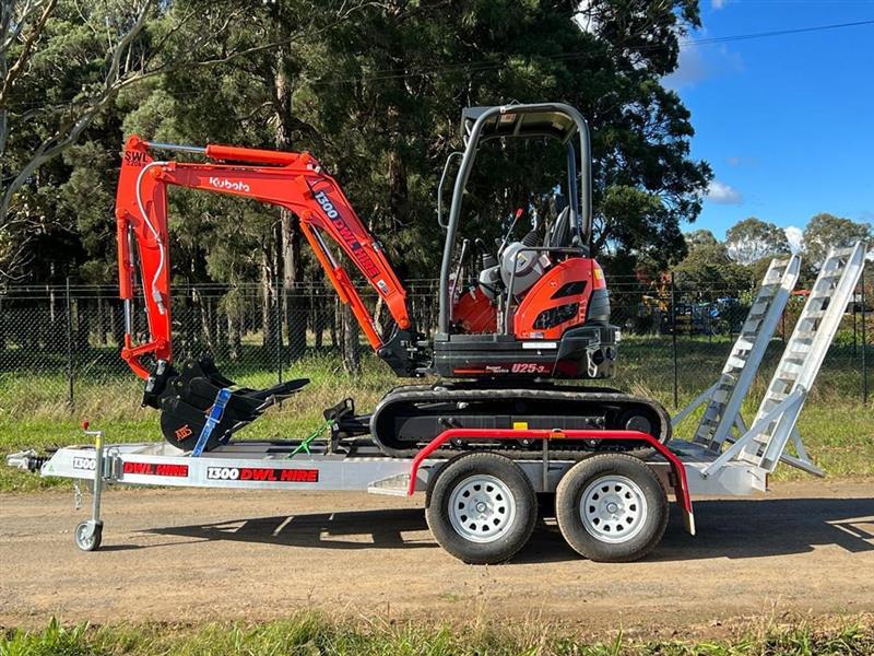 Photo 5. Kubota U35-4 3.5T excavator