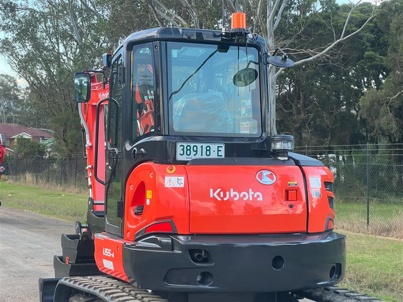 Photo 2. Kubota U55-4 excavator 5.5T excavator