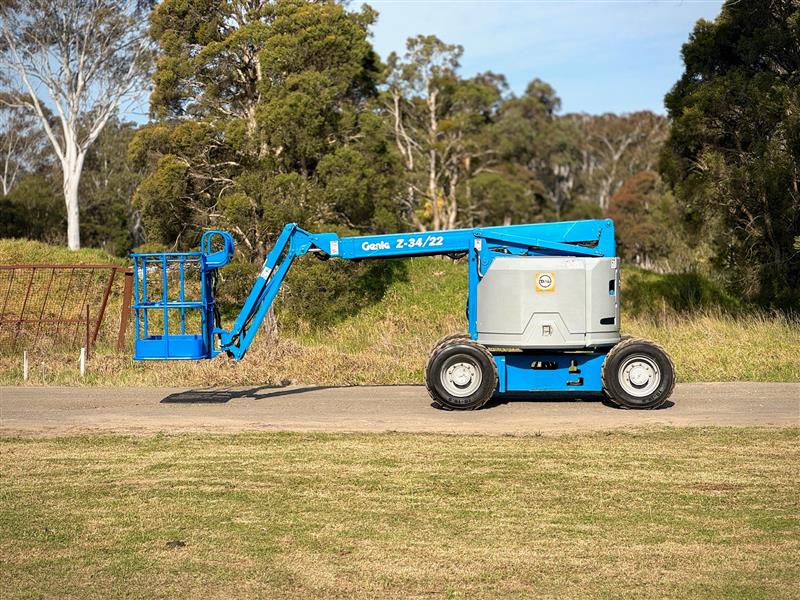 Photo 3. Genie Z34/22 Diesel All Terrain Boom Lift elevated work platform