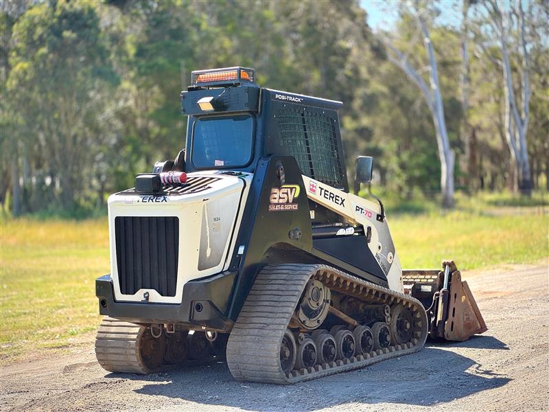 Photo 3. Terex PT70 70hp Posi tracked skid steer loader