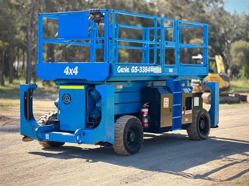 Photo 5. Genie GS3384 in cert rough terrain 12m scissor lift elevated work platform
