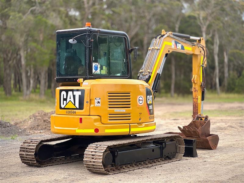 Photo 4. Caterpillar 305E 5.1T excavator