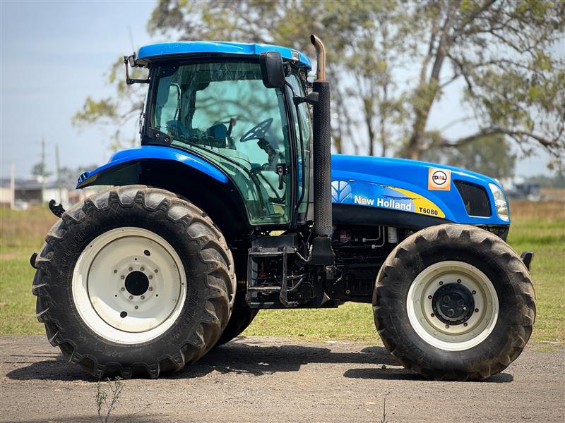 Photo 3. New Holland T6080 diesel 4x4 farm tractor