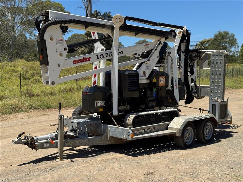 Photo 3. Monitor 15.75 ED pro 15M knuckle boom & trailer scissor lift cherry picker