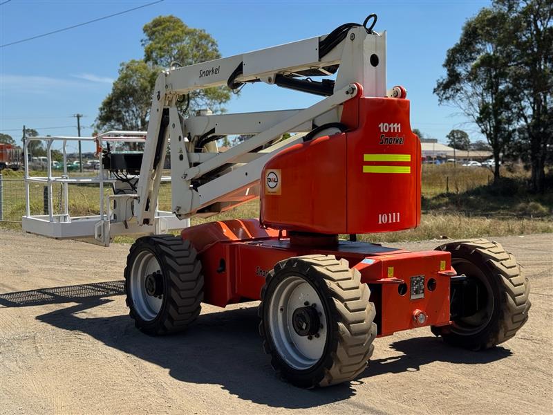 Photo 3. Snorkel AB467JRT 14.1M all terrain knuckle boom scissor lift elevated work platform