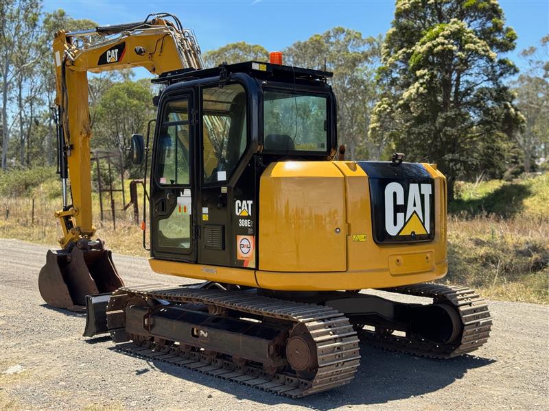 Photo 2. Caterpillar 308E2CR 8T excavator