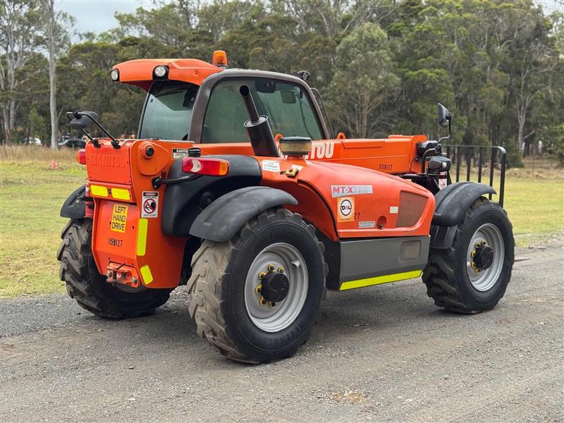 Photo 2. Manitou MT-X 732 3.2T 7m telehandler