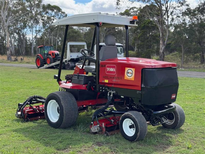 Photo 4. Toro Reelmaster 6500D Reel Cylinder fairway greens commercial diesel mower