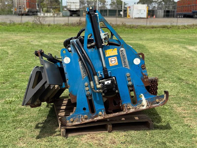 Photo 5. Schibeci ST1000 road profiler cold planer