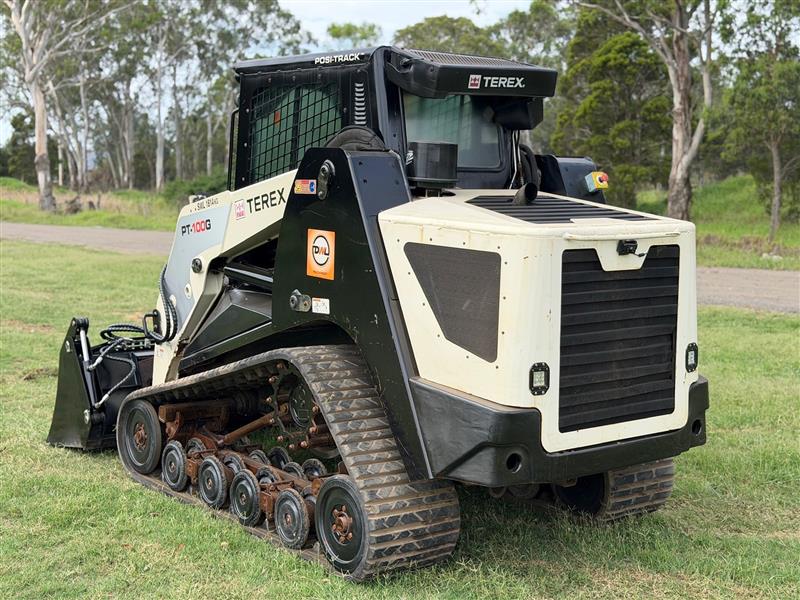 Photo 4. Terex PT100G a/c cab high flow posi track skid steer loader