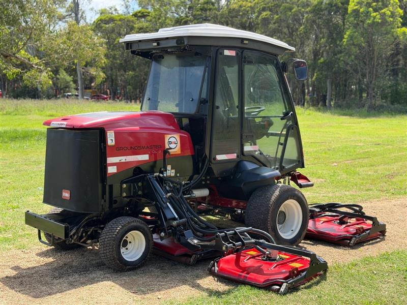 Photo 2. Toro Groundsmaster 4700 4wd ride on commercial diesel lawn mower
