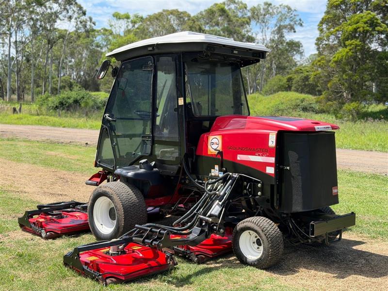 Photo 4. Toro Groundsmaster 4700 4wd ride on commercial diesel lawn mower