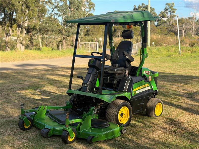 Photo 4. John Deere 1570 72inch 4wd commercial out front ride on diesel lawn mower