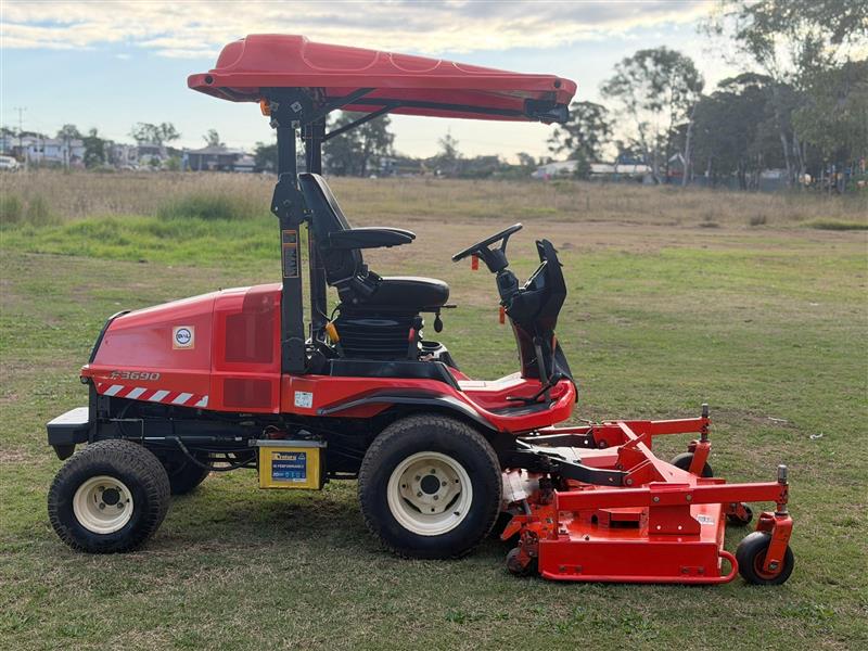 Photo 2. Kubota F3690 72inch diesel out front deck ride on lawn mower