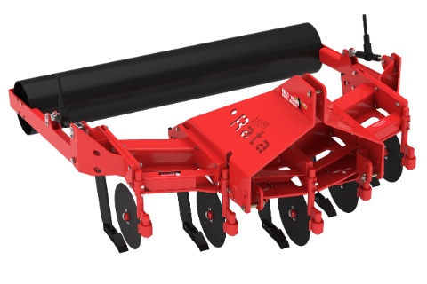 Photo 1. Rata Shear Bolt Fieldwave Subsoil Aerator