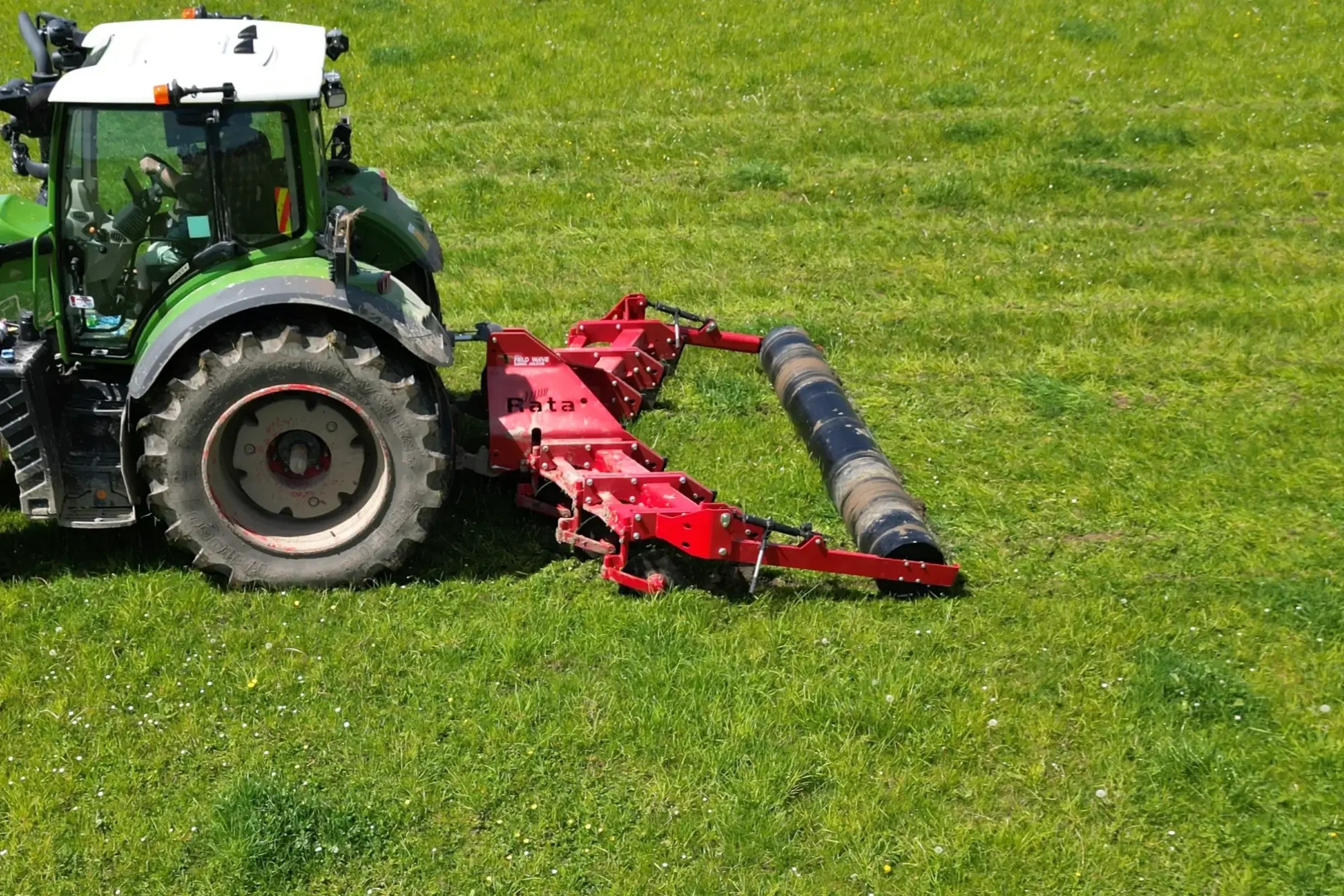 Photo 2. Rata Shear Bolt Fieldwave Subsoil Aerator
