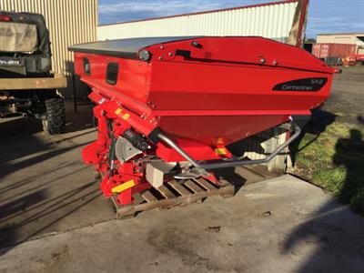 Tulip Centreliner TULIP CENTERLINER SX3 Fertilizer/Manure Spreader ...